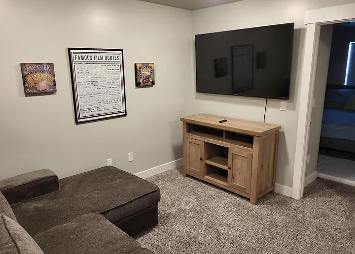 Lovely Condo! W/ Free Recreational Vehicle Parking